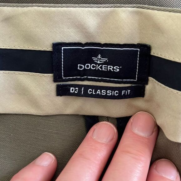 A344-Dockers dress pants size waist 38 length 32 - Picture 3 of 4